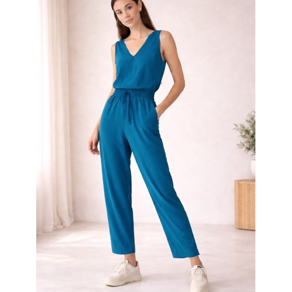Athleta Blue Brooklyn V-Neck Drawstring Waist Jumpsuit Travel Casual Size S